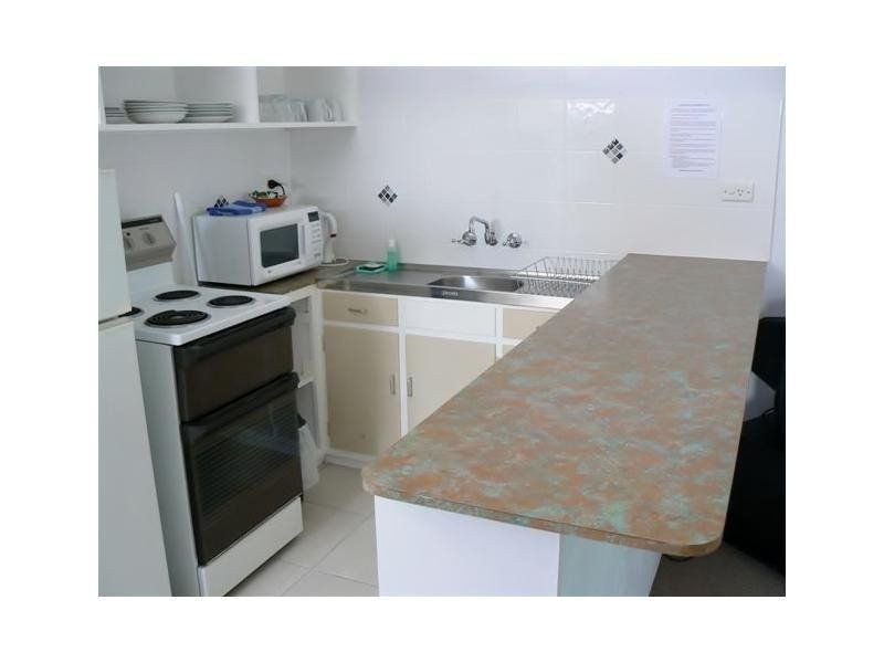 374 Charlton Esplanade, Scarness QLD 4655