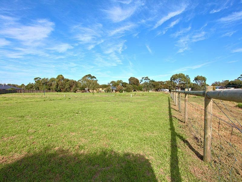 54 Acacia Court, Inverloch VIC 3996