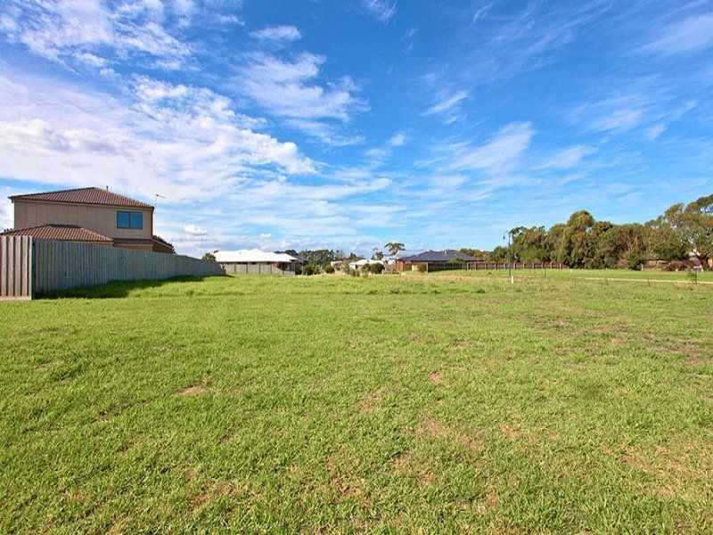 54 Acacia Court, Inverloch VIC 3996