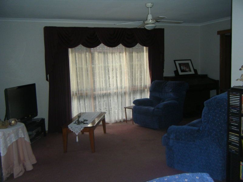 21 Mena Street, Moe VIC 3825