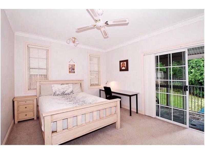 12 Kobada Street, Taringa QLD 4068