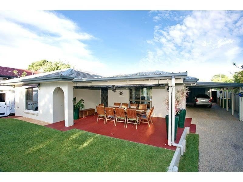 5 Penguin Street, Wellington Point QLD 4160