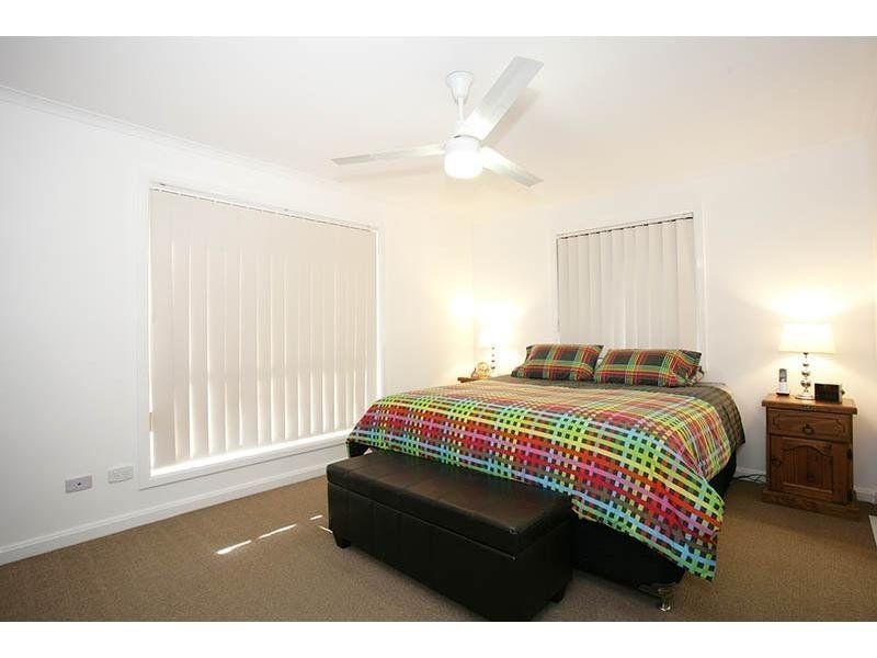 5 Penguin Street, Wellington Point QLD 4160