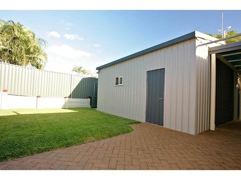 5 Penguin Street, Wellington Point QLD 4160