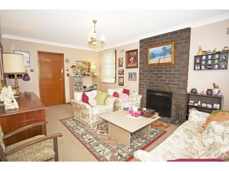 60 Landa Street, Lithgow NSW 2790