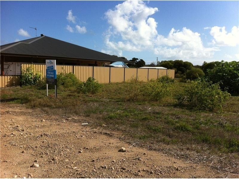 6 Cuff Way, Port Denison WA 6525