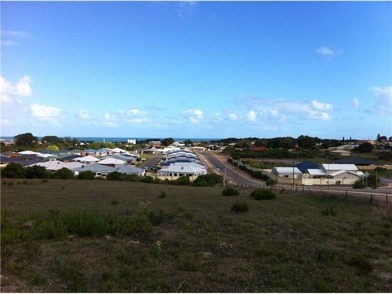 6 Cuff Way, Port Denison WA 6525