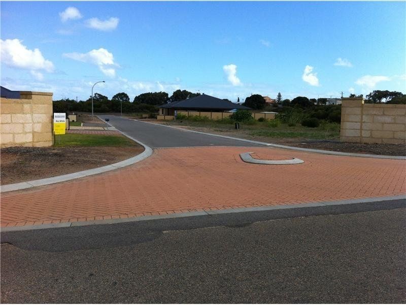 6 Cuff Way, Port Denison WA 6525