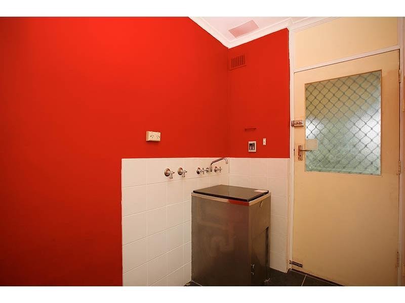 4 Allen Drive, Para Hills SA 5096