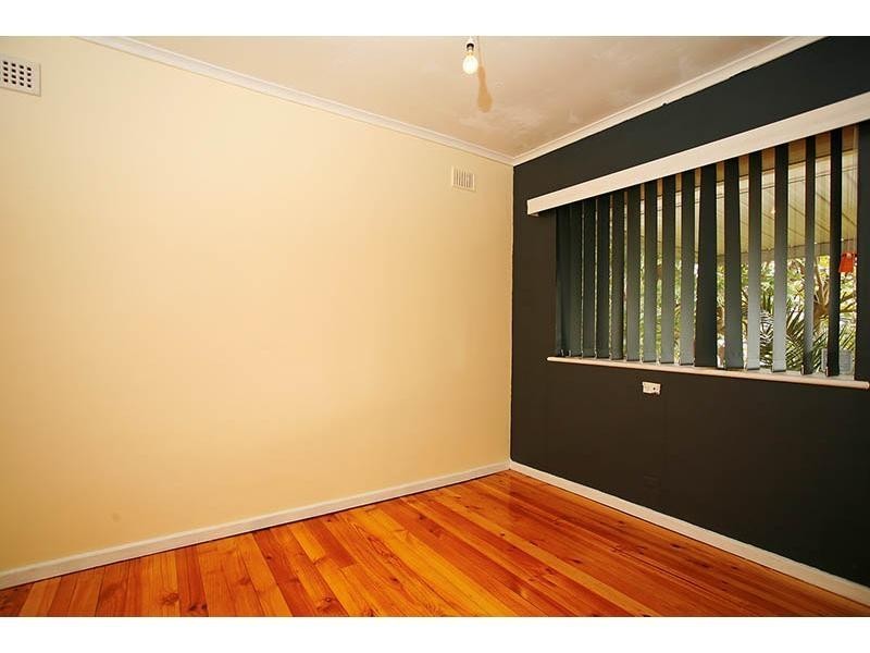 4 Allen Drive, Para Hills SA 5096