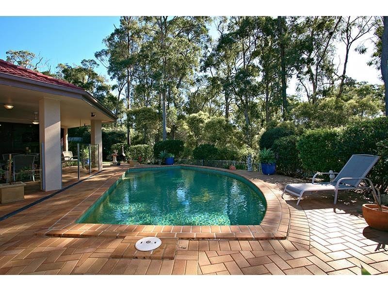 11 Straite Drive, Robina QLD 4226