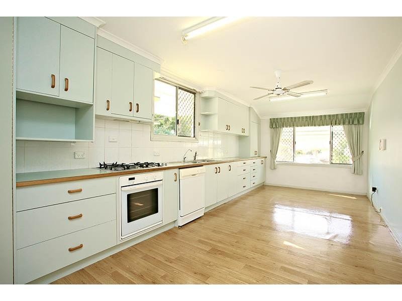 12 Clivia Crescent, Daisy Hill QLD 4127