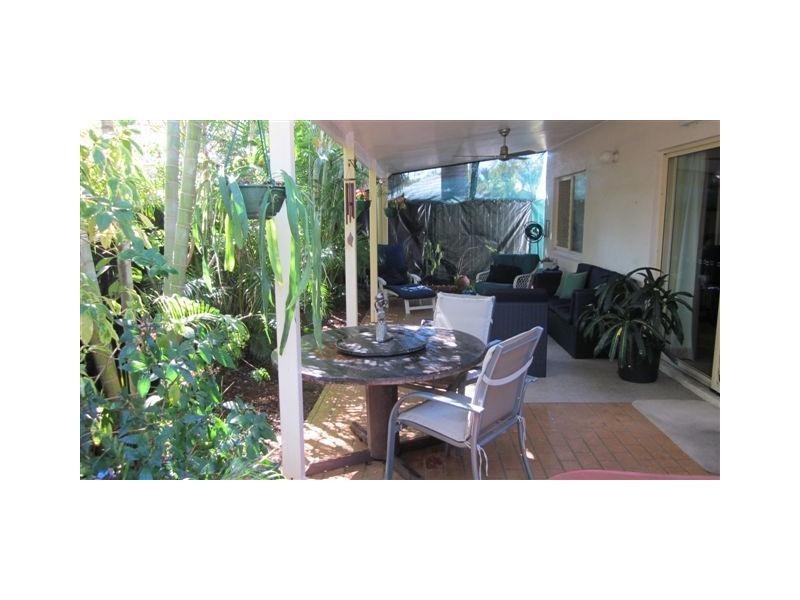12 Saddle Mountain Road, Smithfield QLD 4878