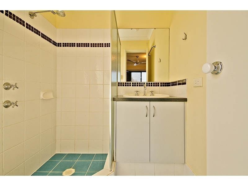 21 Irene McCormack Way, Queens Park WA 6107