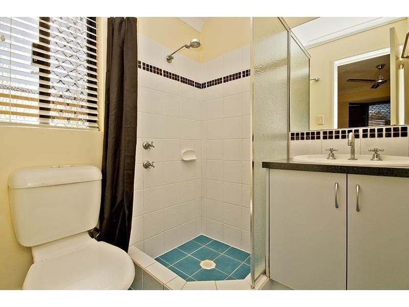 21 Irene McCormack Way, Queens Park WA 6107