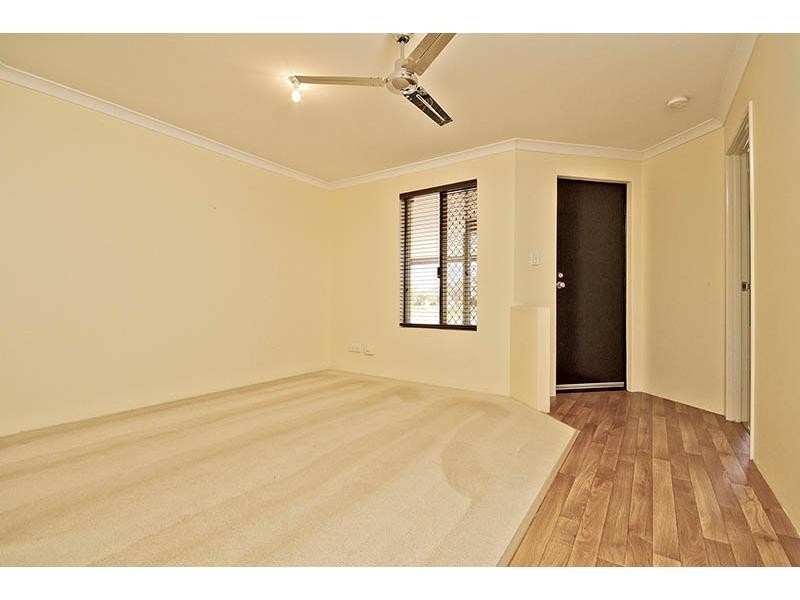 21 Irene McCormack Way, Queens Park WA 6107