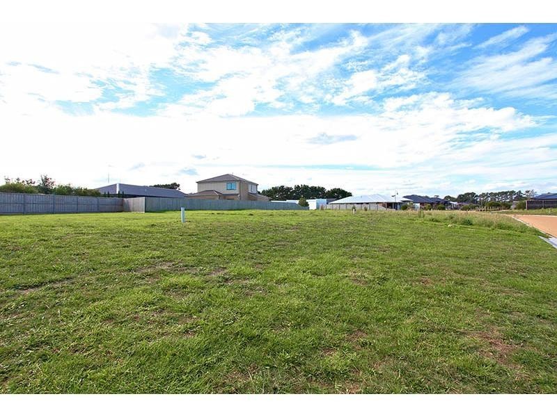 54 Acacia Court, Inverloch VIC 3996