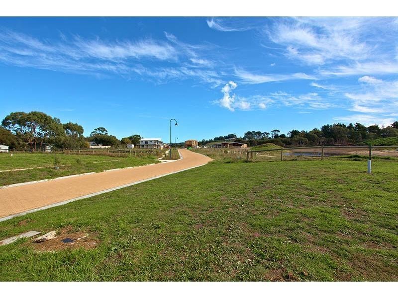 54 Acacia Court, Inverloch VIC 3996