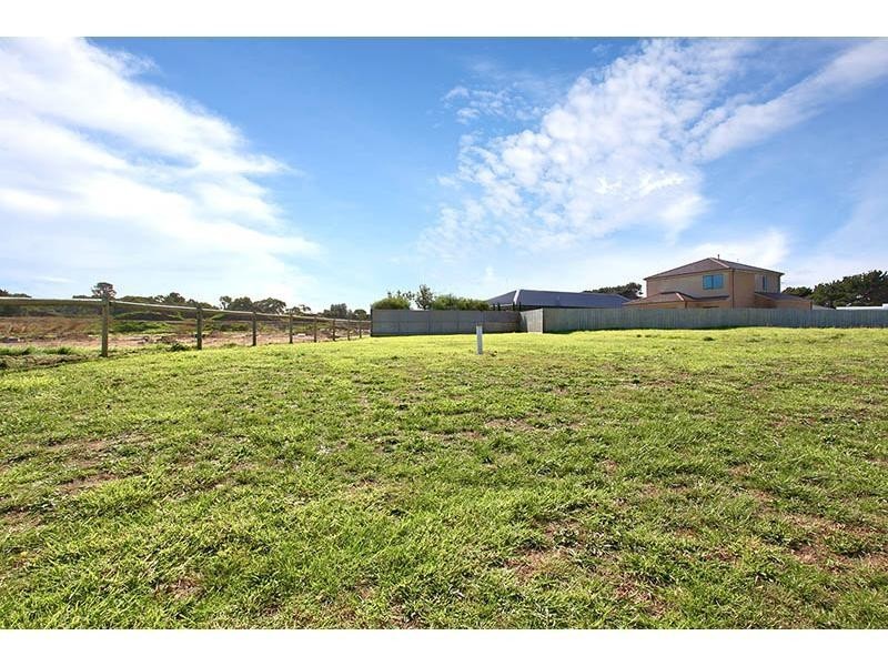 54 Acacia Court, Inverloch VIC 3996