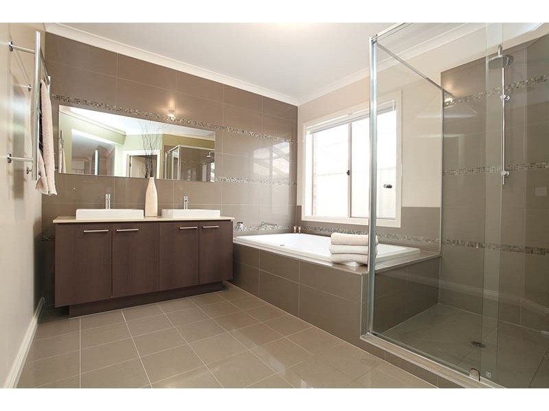 13 Conn Court, Bacchus Marsh VIC 3340
