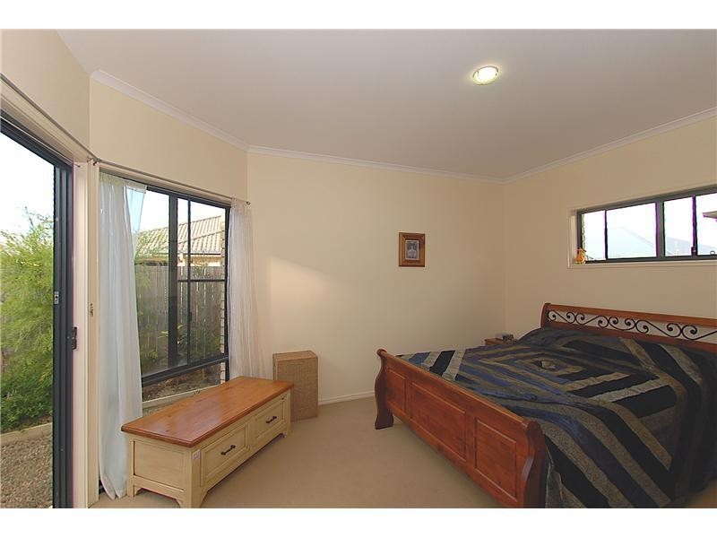 18 Griffin Crescent, Caloundra West QLD 4551