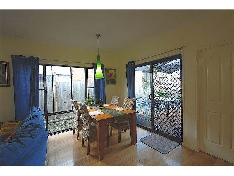 18 Griffin Crescent, Caloundra West QLD 4551