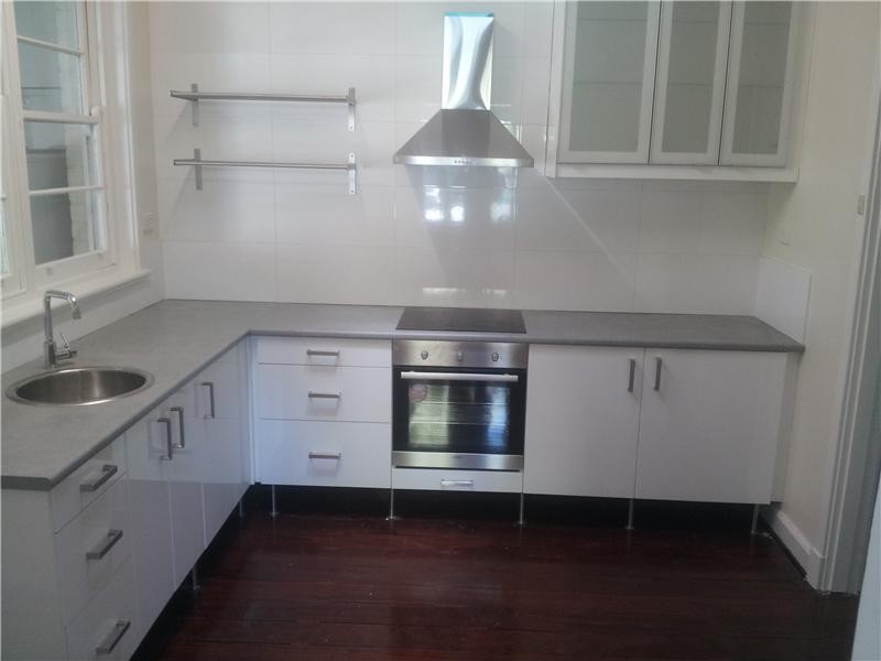 1 Welwyn Avenue, Manning WA 6152