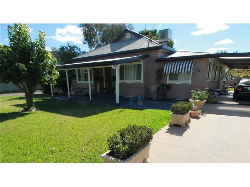 35 Greenbah Road, Moree NSW 2400