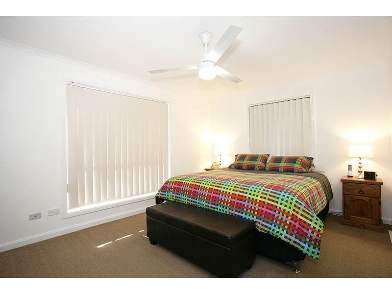 5 Penguin Street, Wellington Point QLD 4160