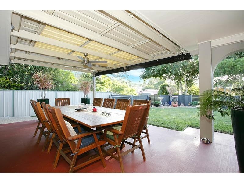 5 Penguin Street, Wellington Point QLD 4160