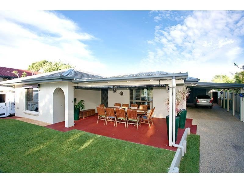 5 Penguin Street, Wellington Point QLD 4160