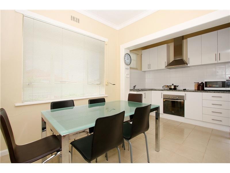 94 McIntyre Road, Sunshine North VIC 3020