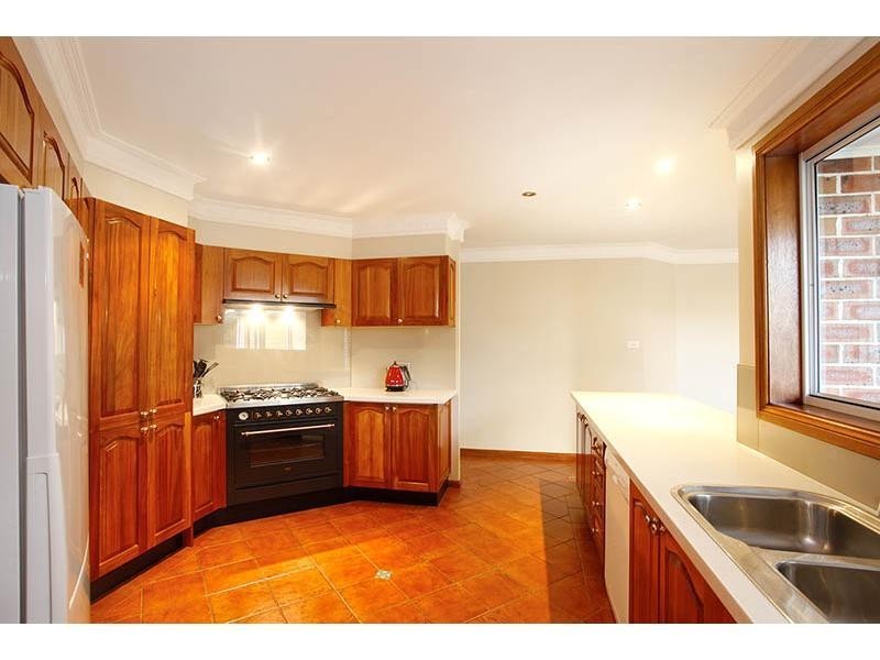 16 Barrett Place, Cranebrook NSW 2749