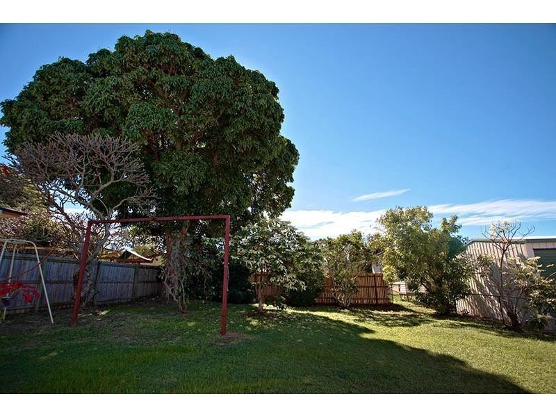 6 Welch Street, Clontarf QLD 4019