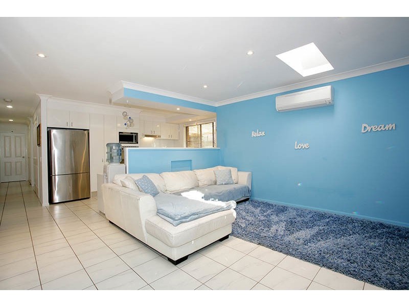 11 Tofanella Street, Fig Tree Pocket QLD 4069