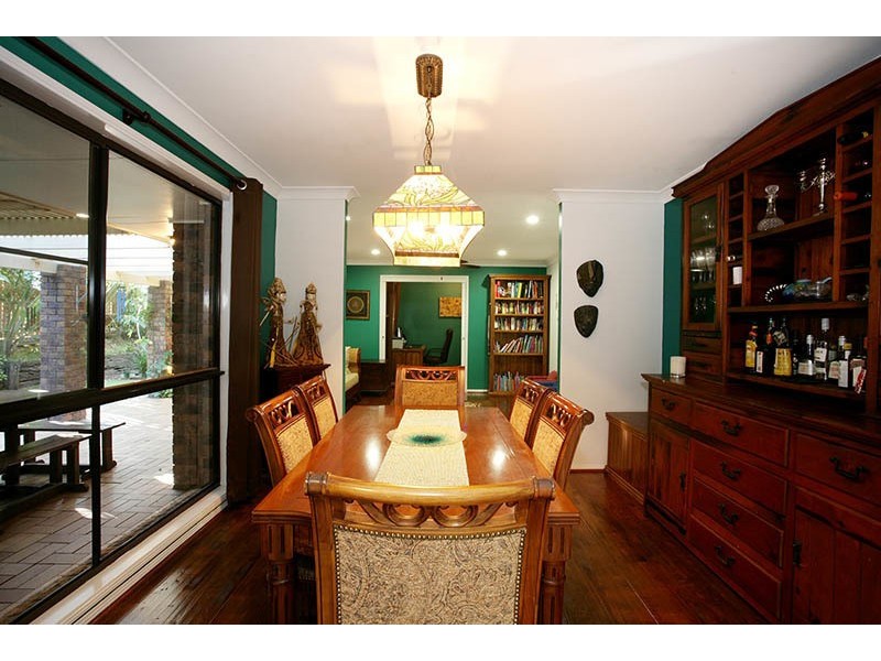 11 Tofanella Street, Fig Tree Pocket QLD 4069