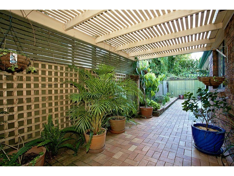 11 Tofanella Street, Fig Tree Pocket QLD 4069