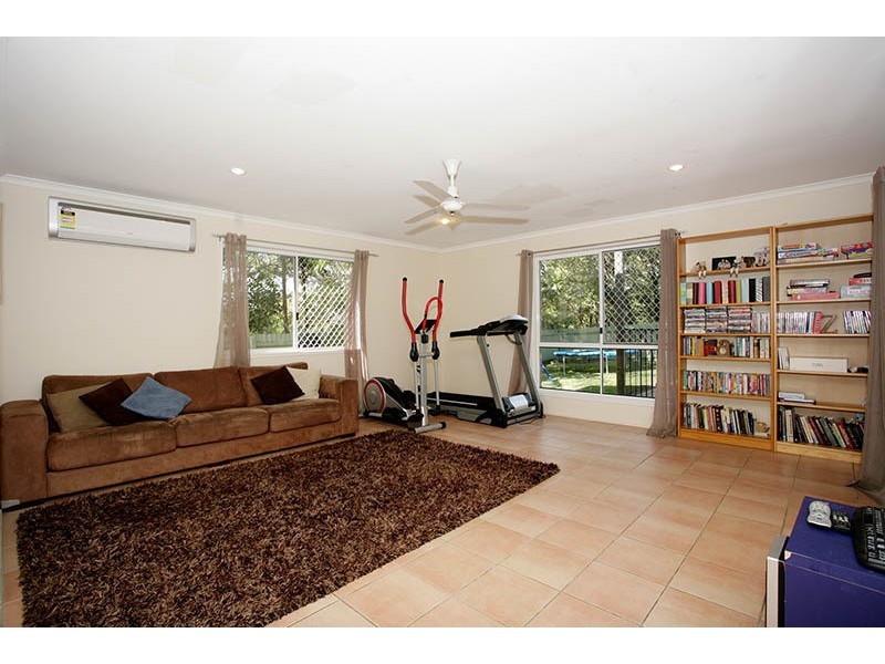 18 Ritsie Street, Rochedale South QLD 4123