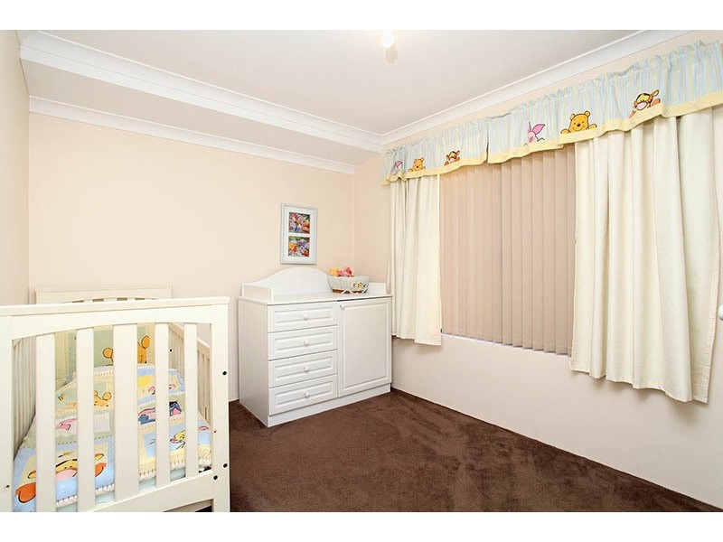 52 Whiteside Street, Cloverdale WA 6105