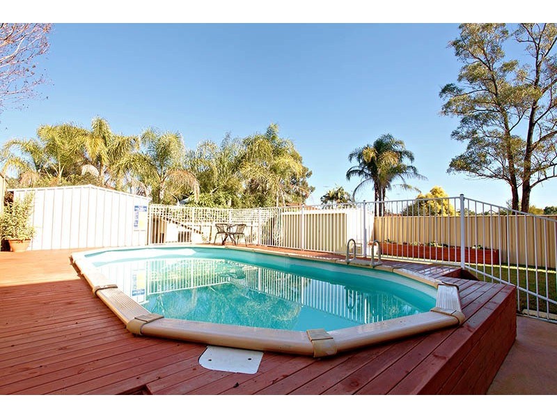 42 Vincent Road, Cranebrook NSW 2749