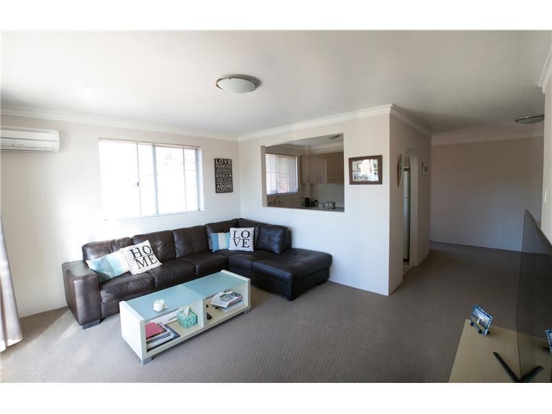 21/2 Railway Crescent, Jannali NSW 2226