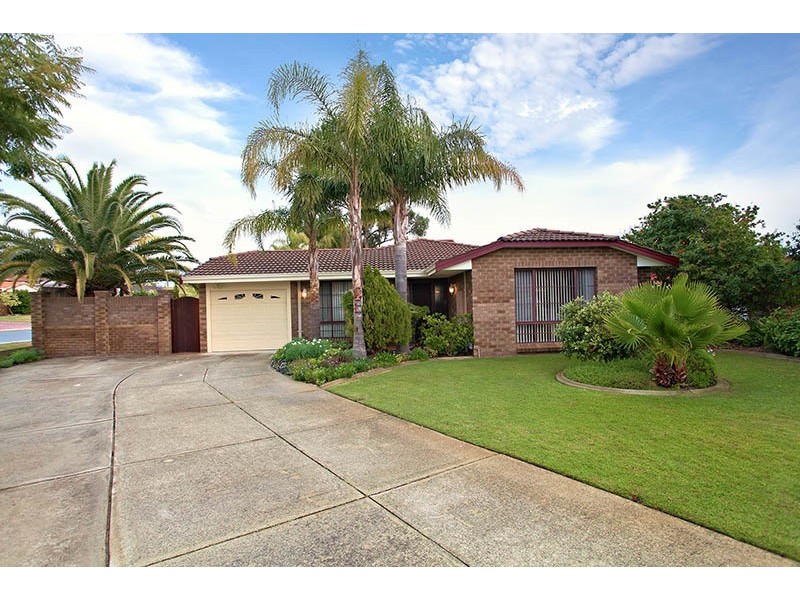 34 Parkway Road, Bibra Lake WA 6163