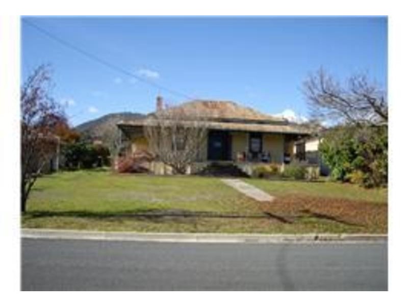 92 Winton Street, Tumbarumba NSW 2653