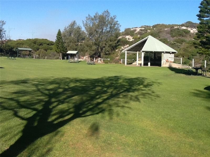 47 Daytona Drive, Iluka WA 6028