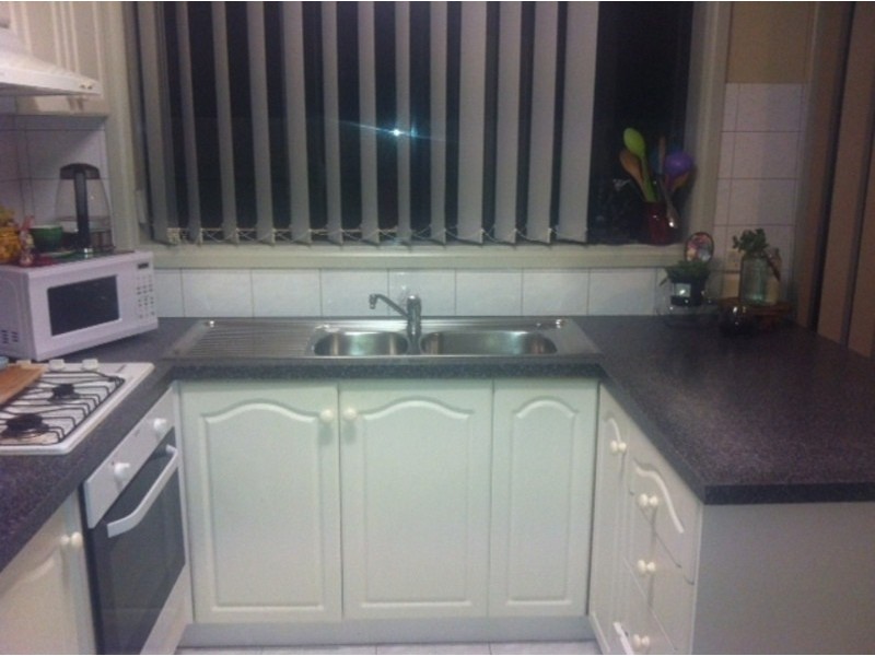 2/4 Pearce Court, Altona Meadows VIC 3028