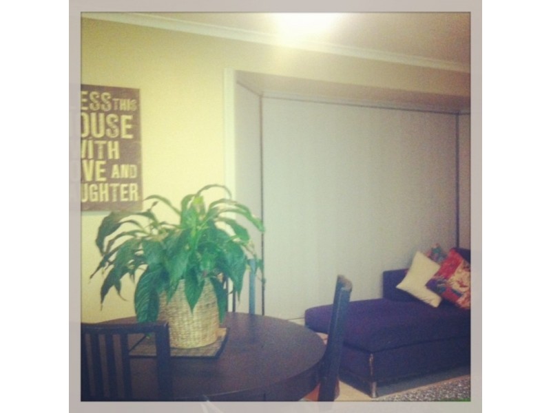 2/4 Pearce Court, Altona Meadows VIC 3028