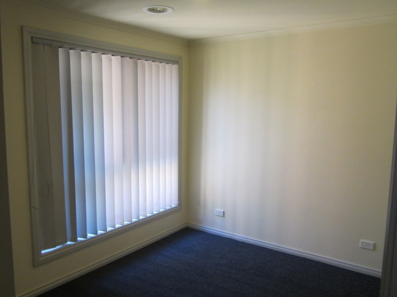 2/4 Pearce Court, Altona Meadows VIC 3028