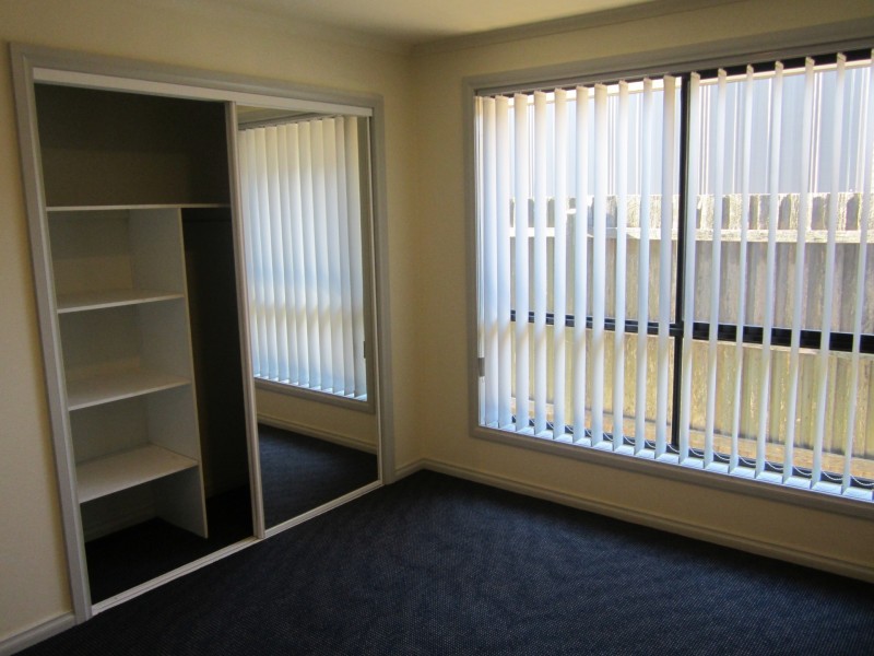 2/4 Pearce Court, Altona Meadows VIC 3028