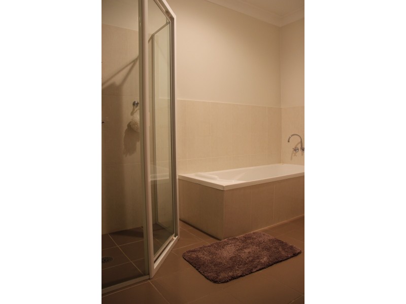 2/12 Kennedy Close, Muswellbrook NSW 2333