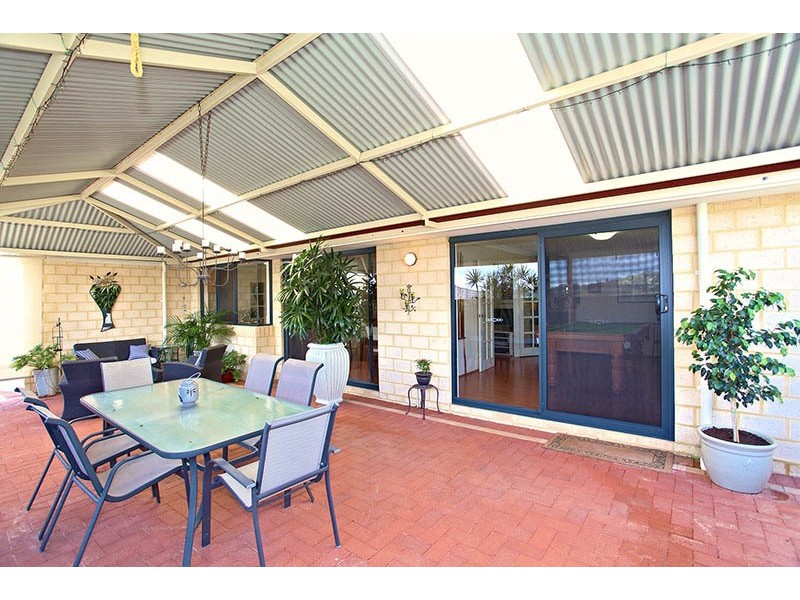 8 Eldwick Loop, Swan View WA 6056